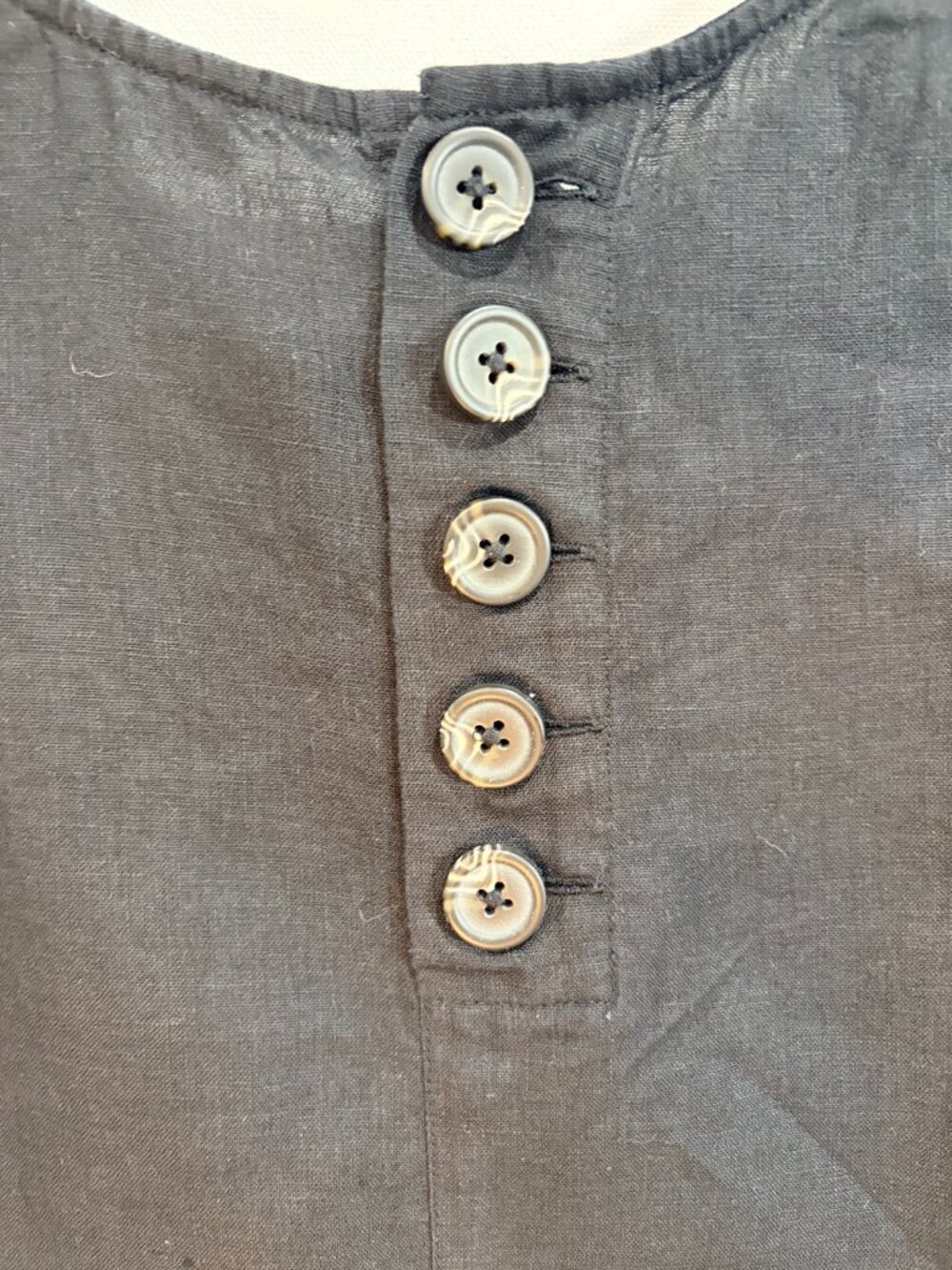 J.Crew Black 100% Linen Shift Dress Petite Small Sleeveless A-Line Button Back - Picture 5 of 7